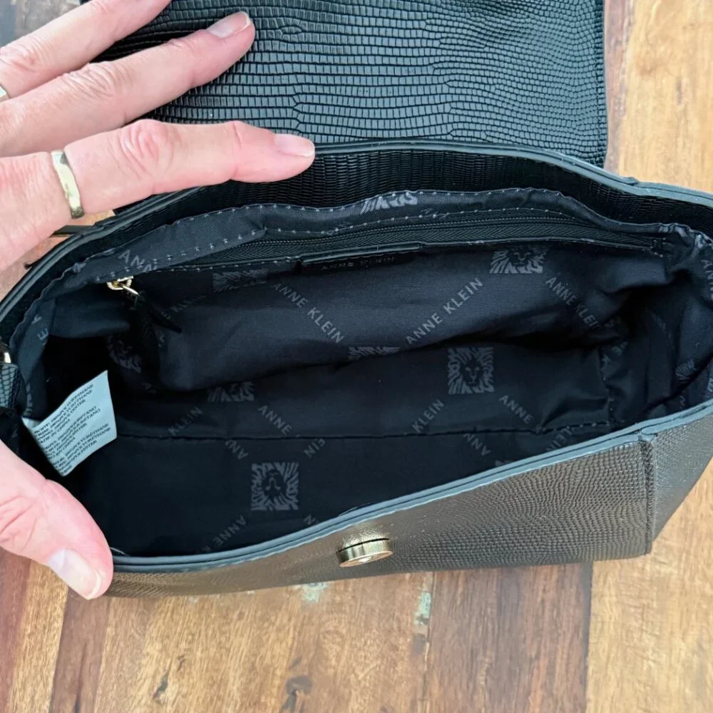 NWOT‎ Anne Klein Black Satchel Convertible Strap Handbag